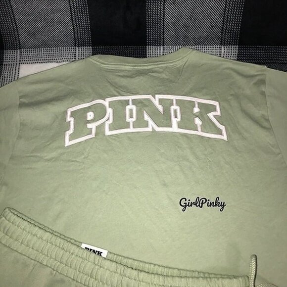 VS PINK IVY FLEECE CLASSIC FIT SHORTS & CAMPUS LOGO TEE IN GARDEN GREEN XS-XXL - Picture 5 of 7
